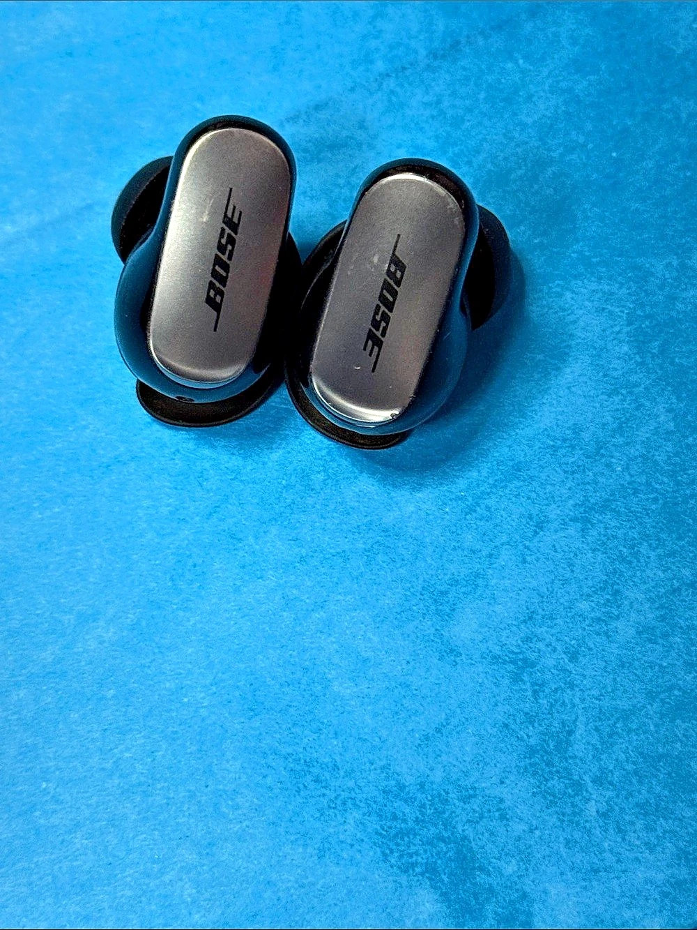 Bose QuietComfort Earbuds II Wireless Earbuds, Black NO CHARGING CASE!